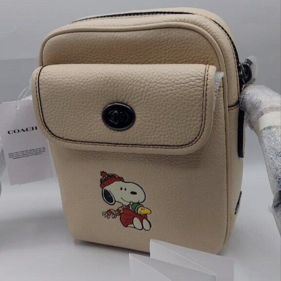 NWT Coach X Peanuts Heritage Crossbody With Snoopy Motif Pebble Leather CE613 - Picture 3 of 15